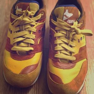Saucony Belgian Waffles Size 11